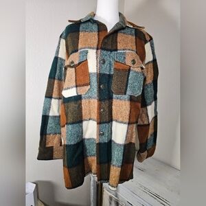 Vintage Woolrich Men's Med Plaid Shirt Jacket Wool Barn Coat